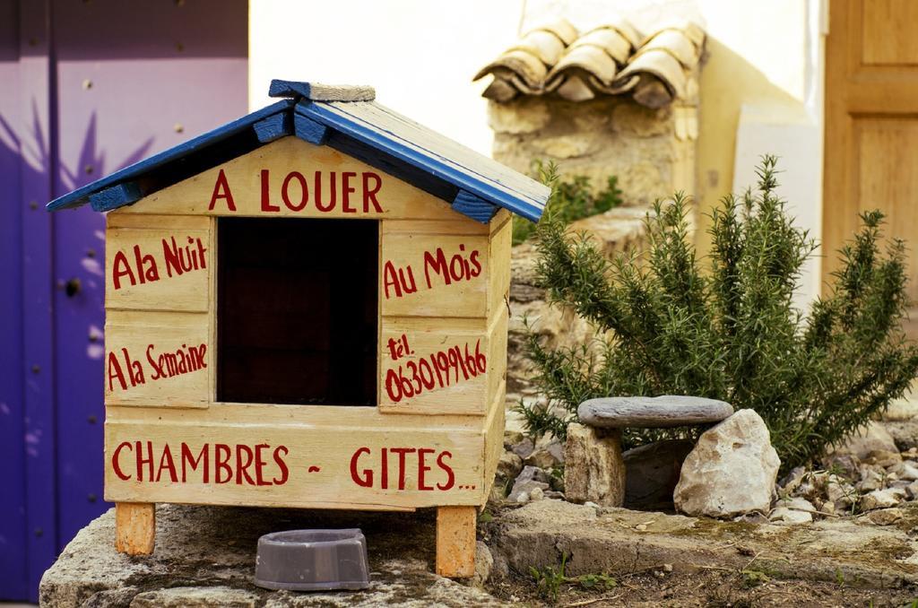 Gite Fa Mille Maison Bleu Robion en Luberon Camera foto