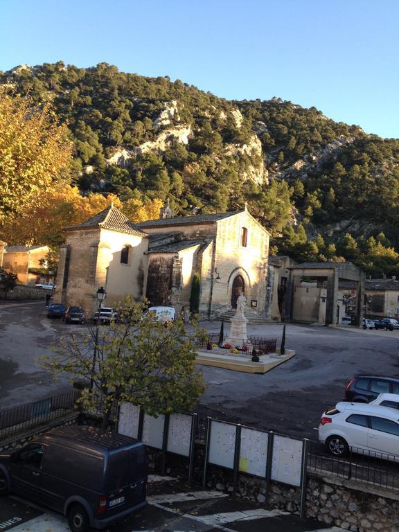 Gite Fa Mille Maison Bleu Robion en Luberon Esterno foto